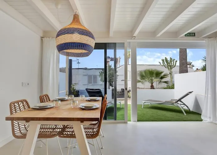 New - Amazing By The Apartamento *